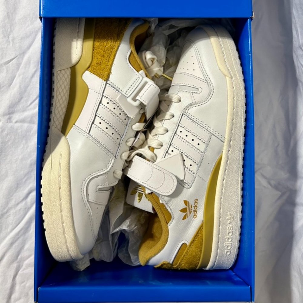*BRAND NEW* ADIDAS FORUM 84 LOW SNEAKERS